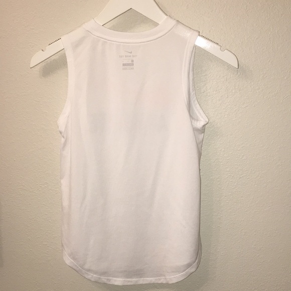 Nike Dry Fit Tank - Picture 4 of 4